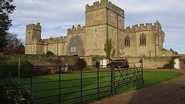 Snape Castle & St Mary's Chapel