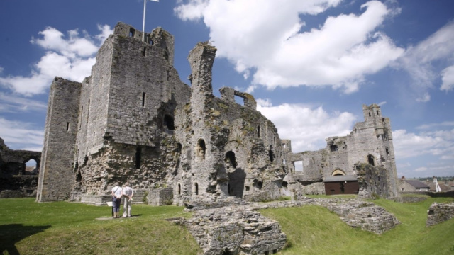 Middleham Castle